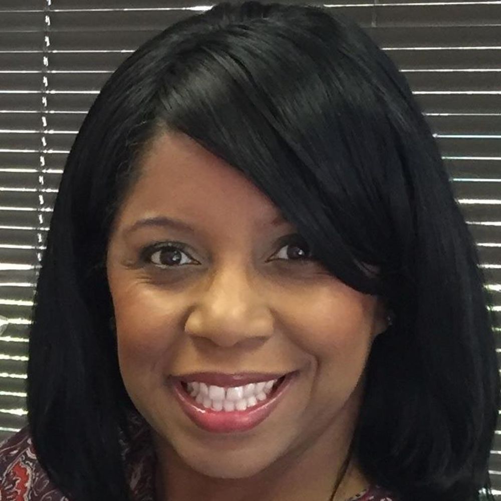 Meet your Posher, Alise